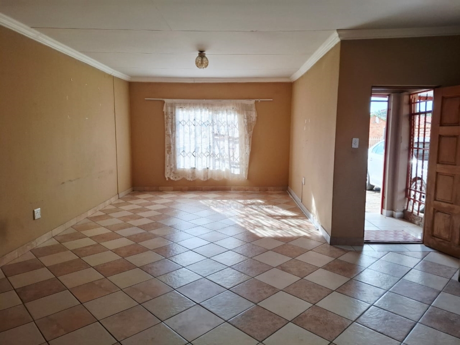 To Let 1 Bedroom Property for Rent in Vista Park Free State